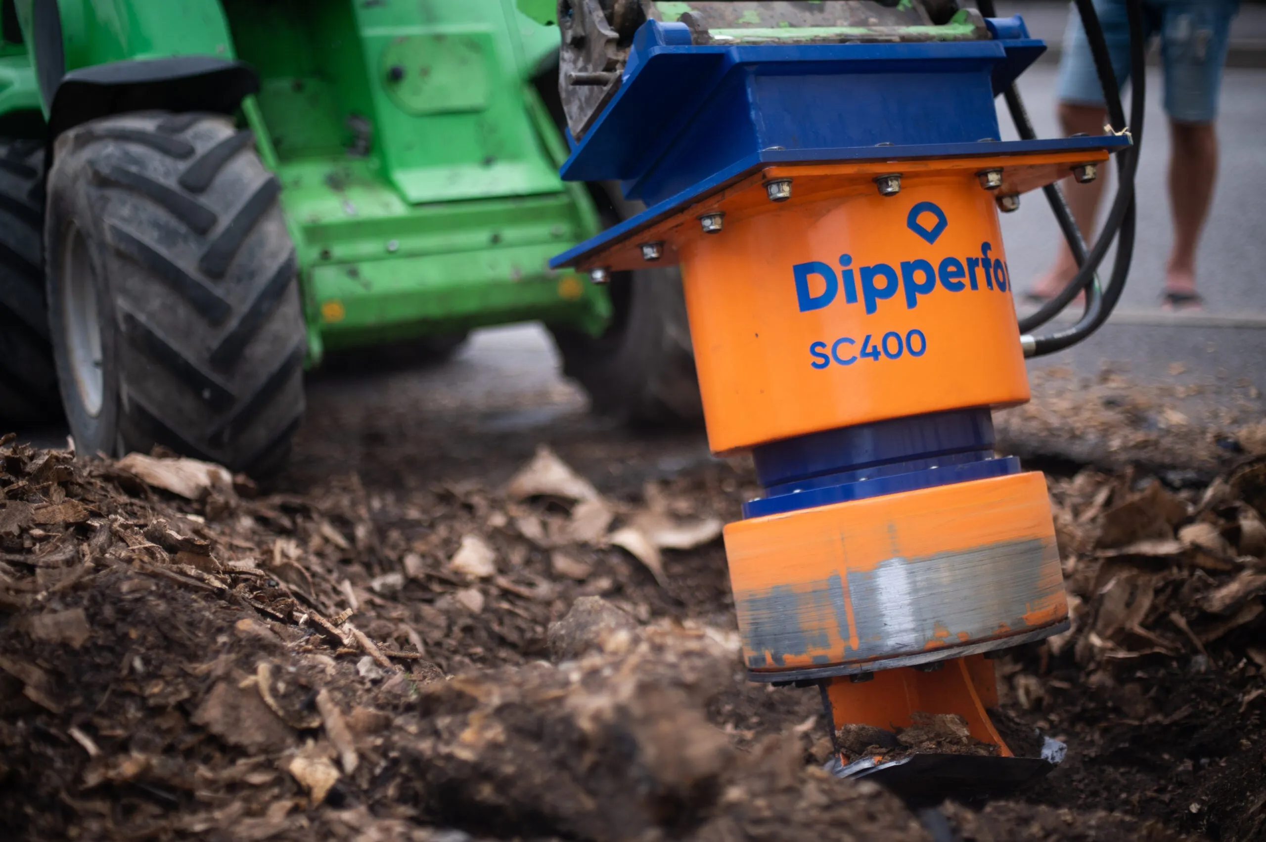 Dipperfox Stump Crushers | Model SC400 | 20" Cutting Diameter | For Mini Compact/Compact Track Loaders