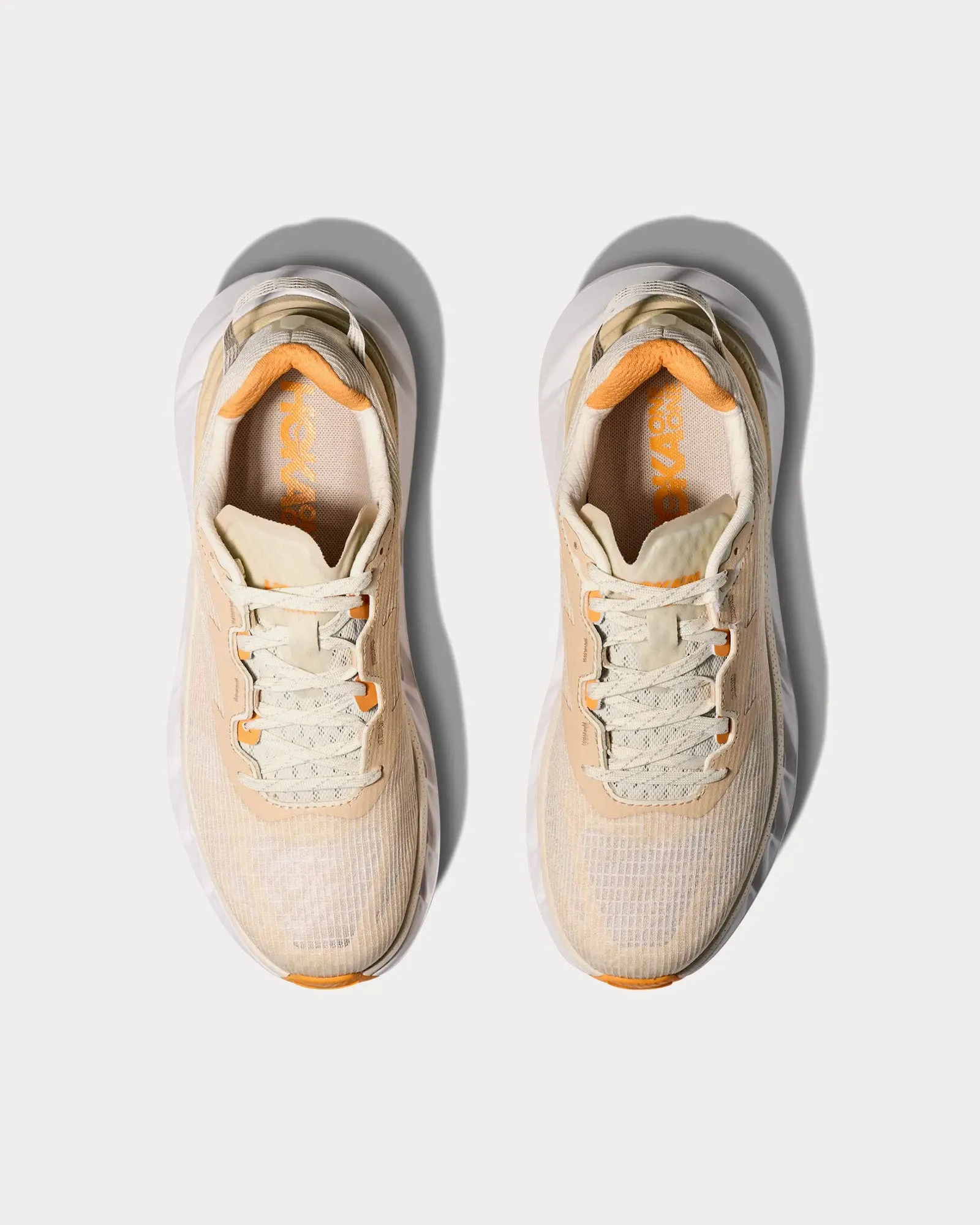 Elevon 2 TS Alabaster / Solar Flare Running Shoes