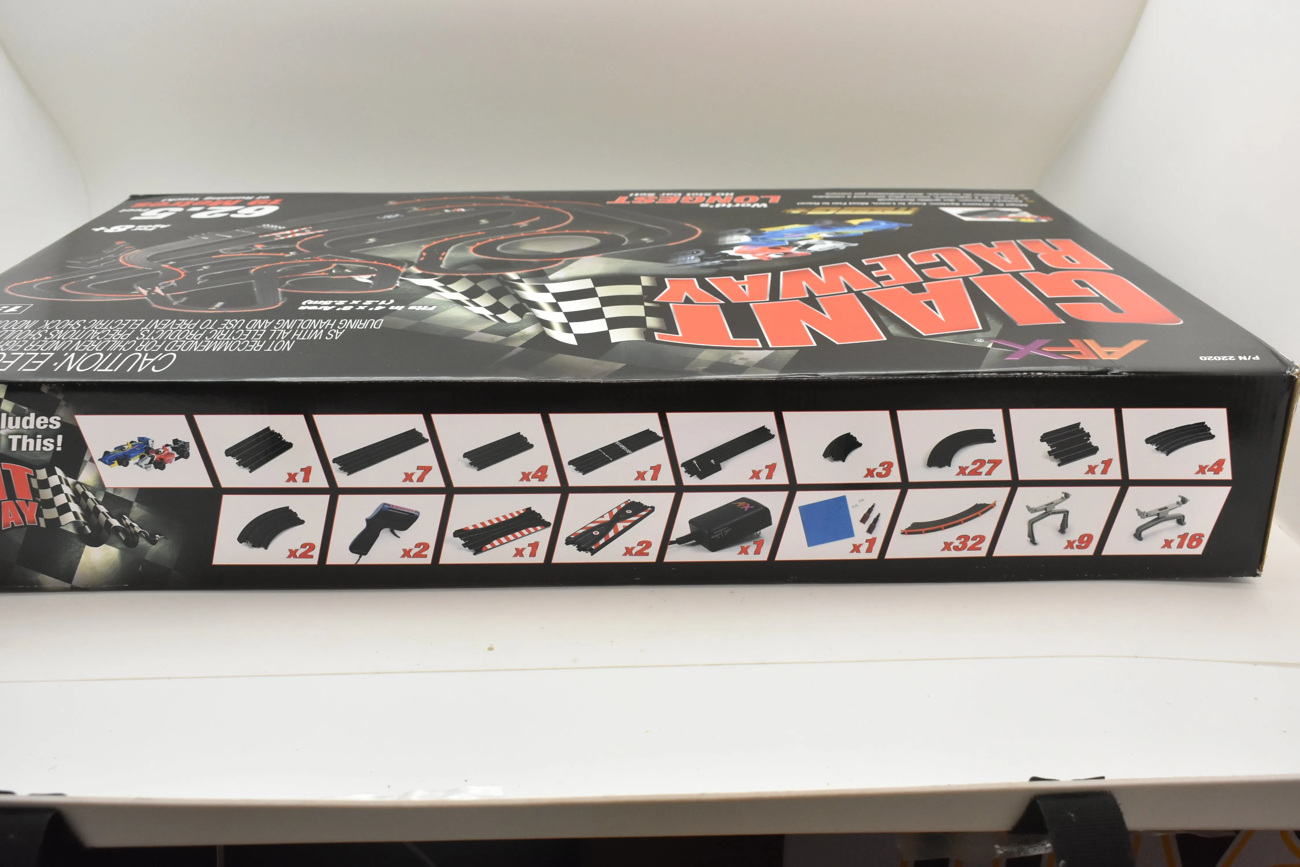 Giant Raceway w/o DigitalLapCounter | 22020 | AFX/Racemasters
